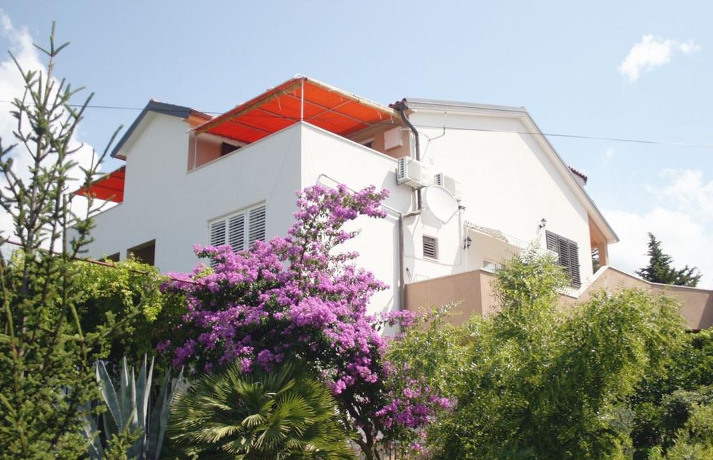 Apartments Rebac Murter Ngoại thất bức ảnh